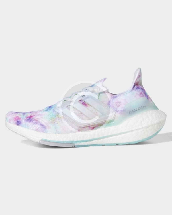 21 Ultraboost Run