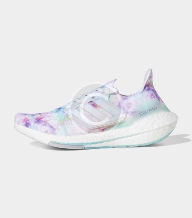 21 Ultraboost Run