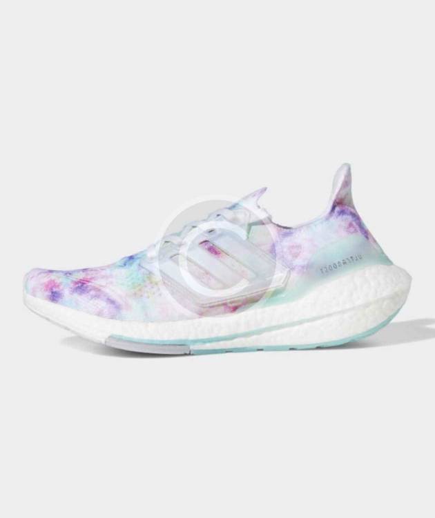 21 Ultraboost Run