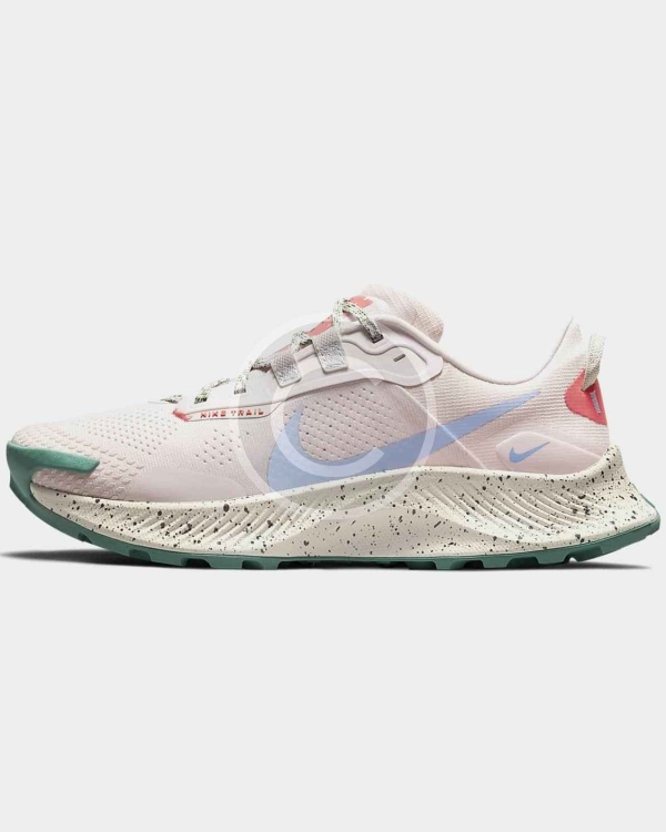 Trail Running Shoe