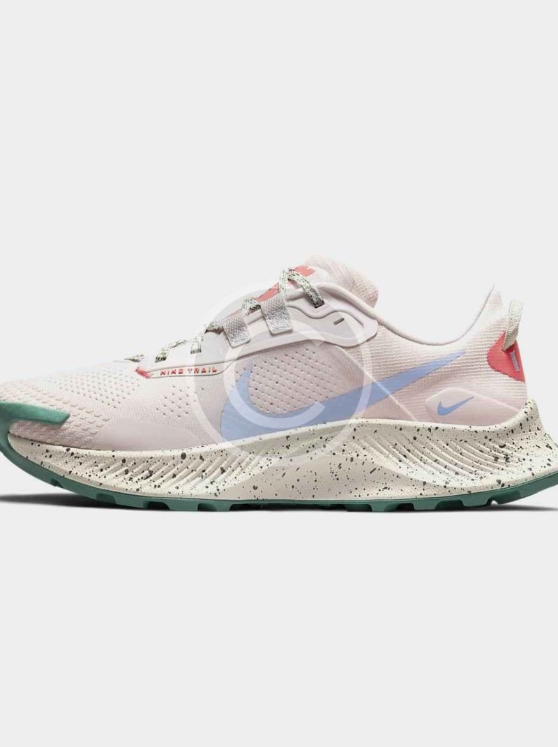 Trail Running Shoe